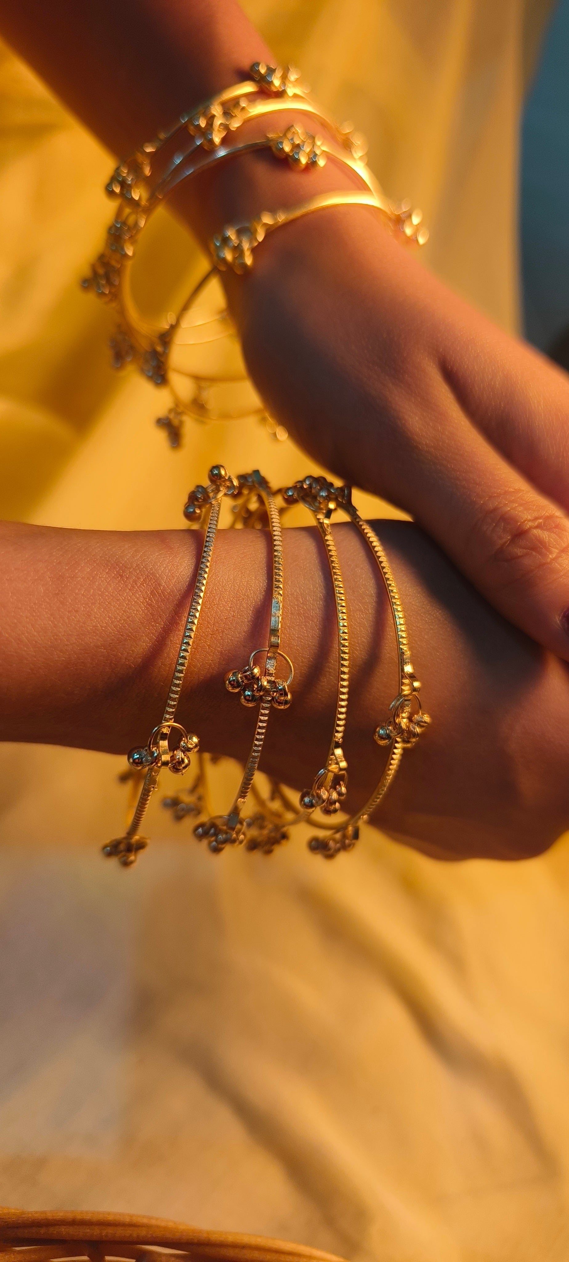 Bareek ghungroo bangles
