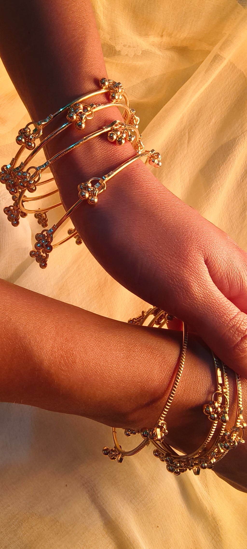 Bareek ghungroo bangles